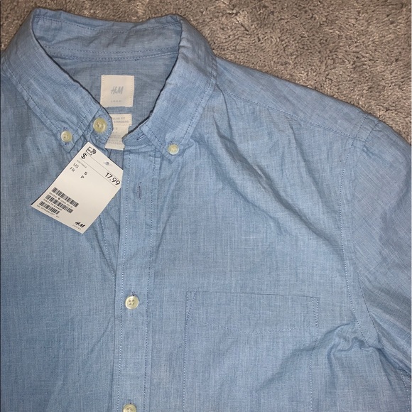 NWT! H&M Button-Up Pocket Collared Tee - Picture 2 of 5